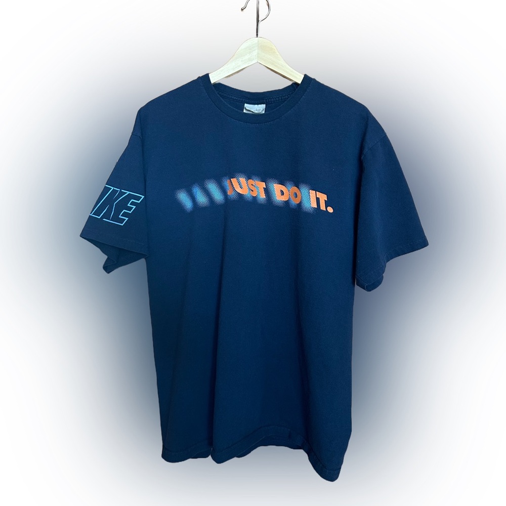 Nike Vintage Graphic Tee - Silver Tag Y2K